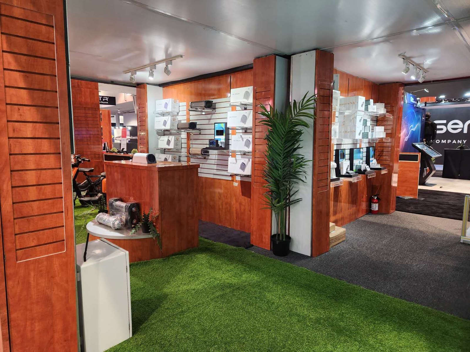 NuAirs and partner showroom presentation